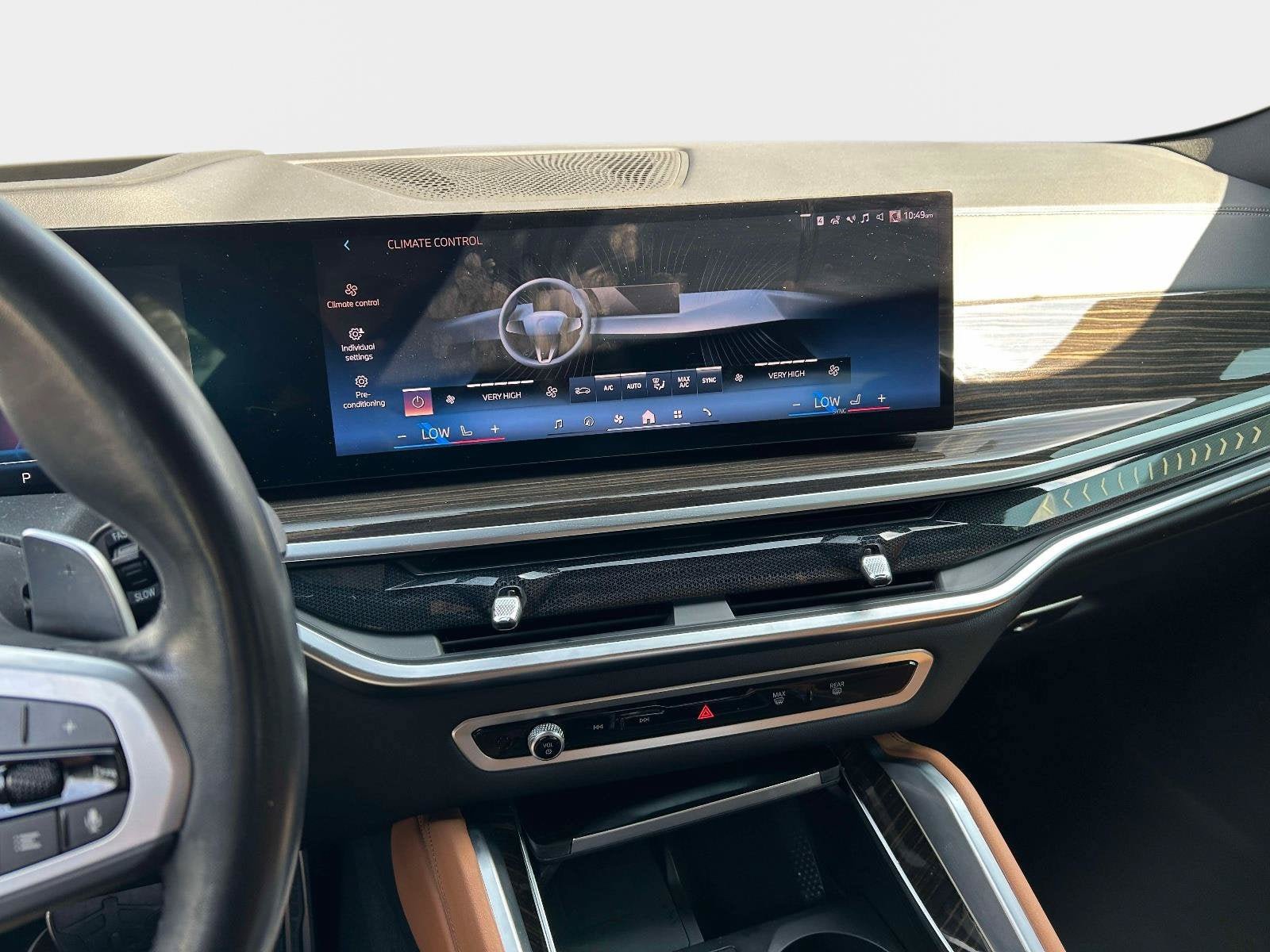 Used 2024 BMW X6 xDrive40i w/ Premium Package AWD/4WD image 18