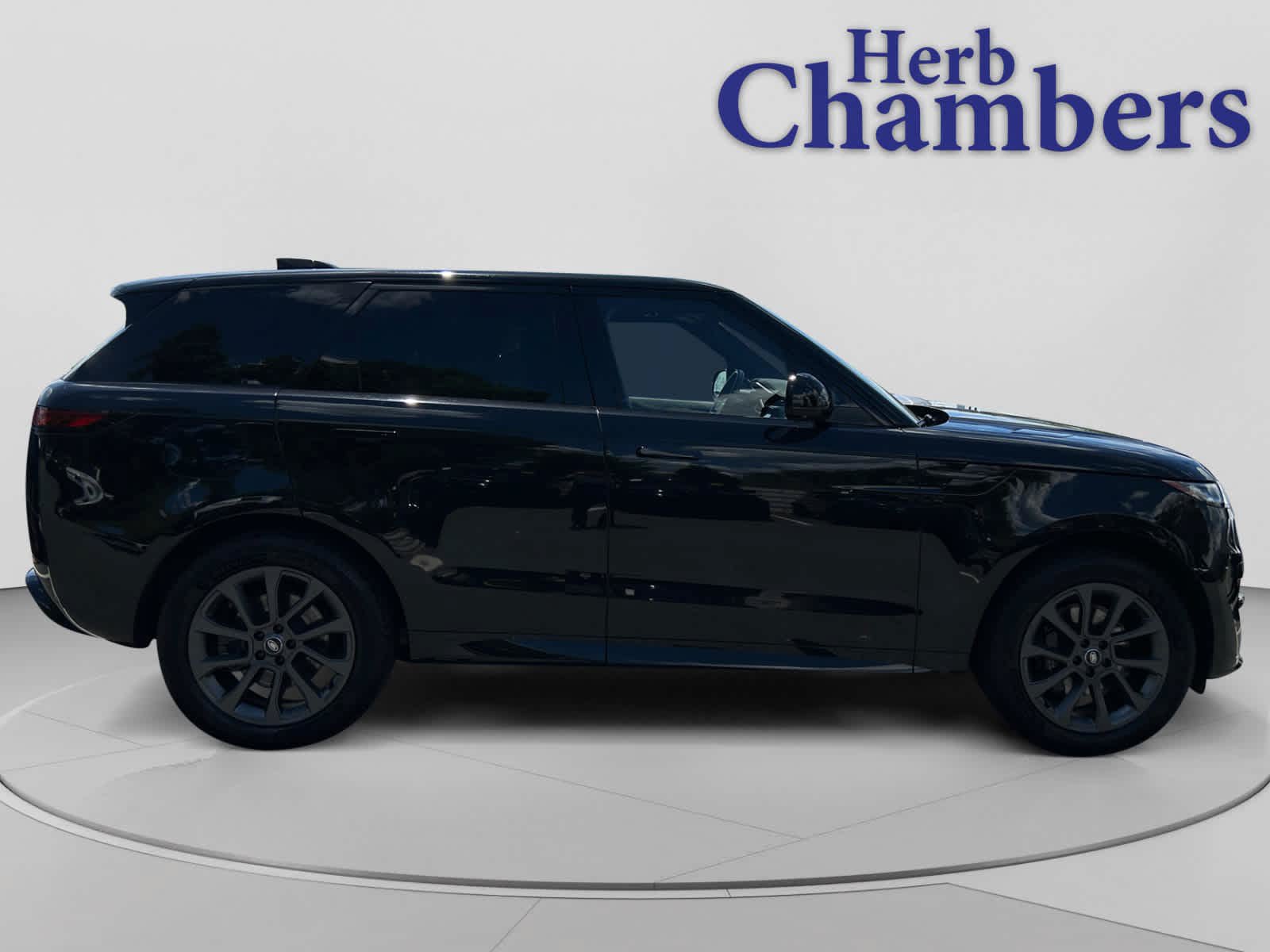 Used 2024 Land Rover Range Rover Sport Dynamic SE AWD/4WD image 5