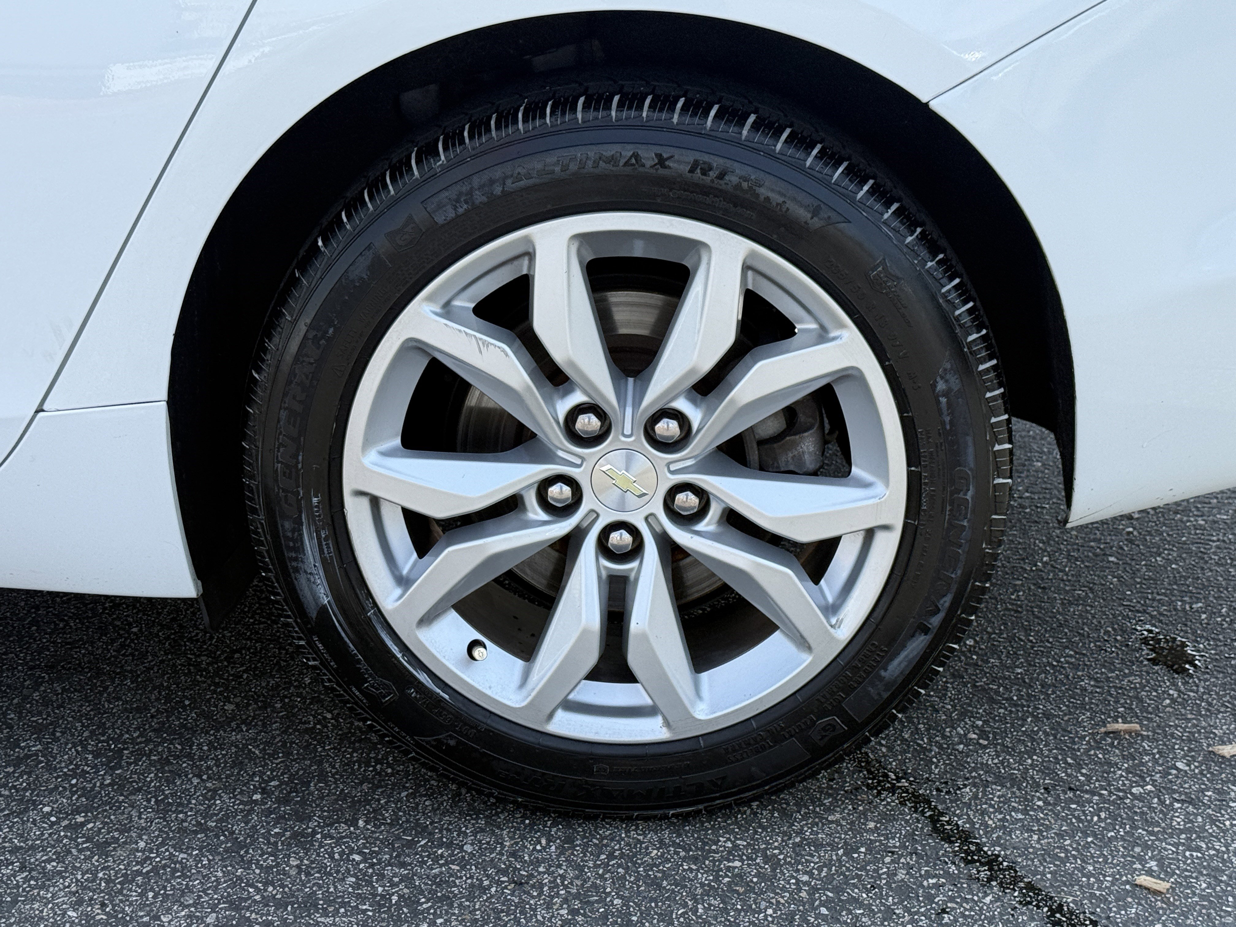Used 2019 Chevrolet Impala LT image 11