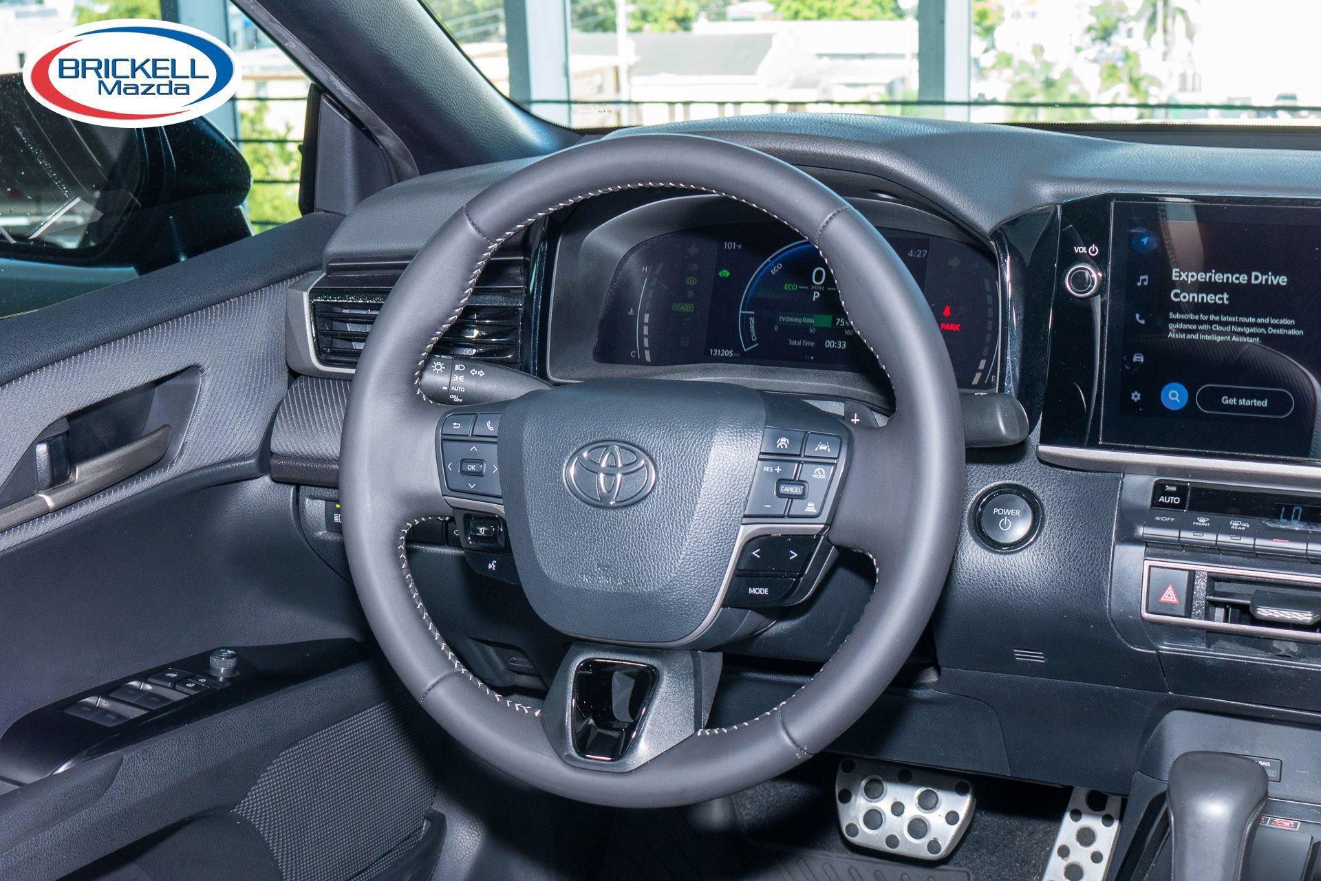 Used 2025 Toyota Camry SE w/ Multimedia Upgrade Package FWD image 23