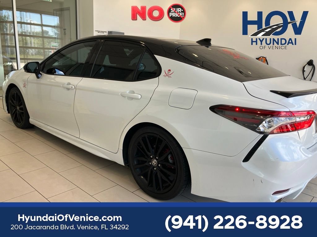Used 2022 Toyota Camry XSE w/ Navigation Package FWD image 4
