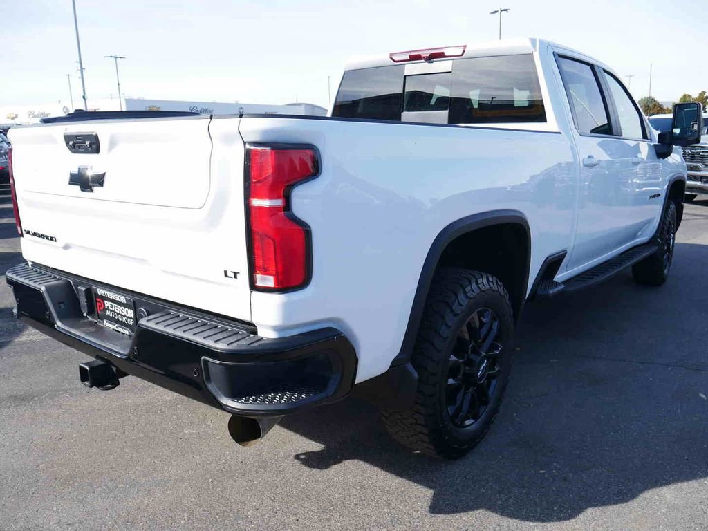 Used 2025 Chevrolet Silverado 3500 LT image 23