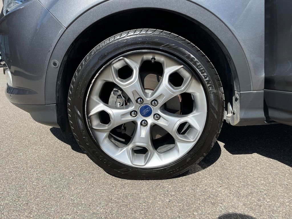Used 2014 Ford Escape Titanium w/ Equipment Group 401A FWD image 28