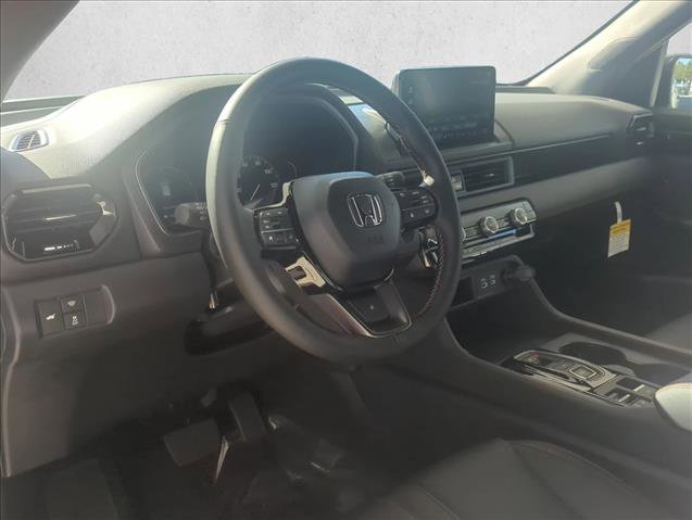 Used 2025 Honda Pilot TrailSport video 3