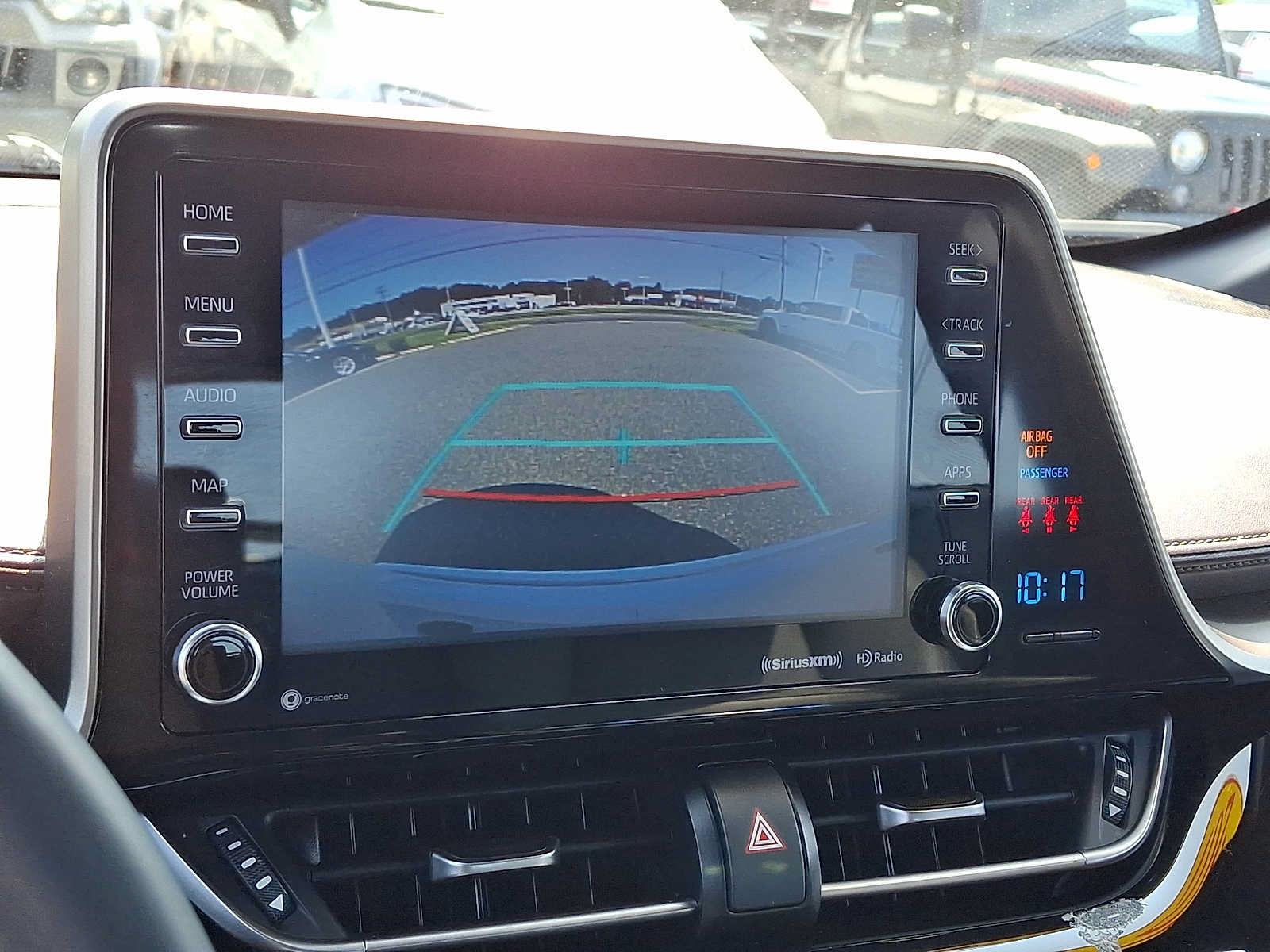 Used 2019 Toyota C-HR Limited FWD image 17