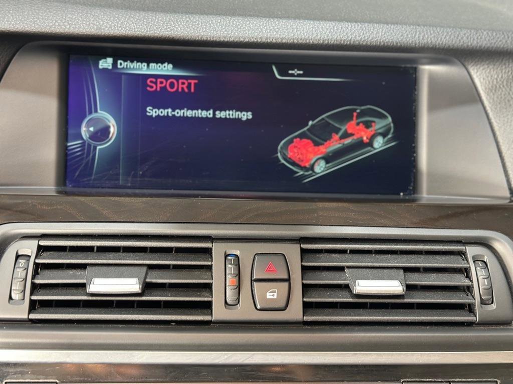 Used 2013 BMW 528i xDrive Sedan AWD/4WD image 23