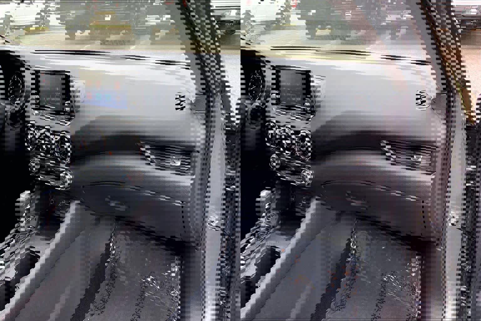 Used 2024 Nissan Sentra S image 18