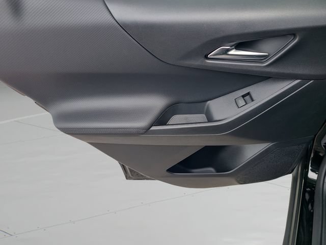 New 2027 Chevrolet Equinox LT FWD image 16