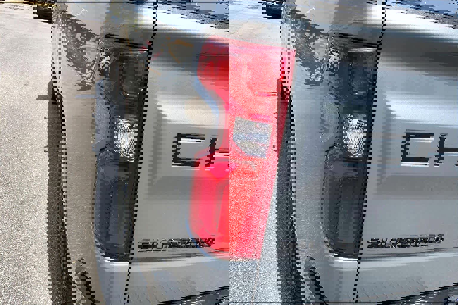 Used 2023 Chevrolet Silverado 1500 RST w/ RST All Star Premium Package image 28