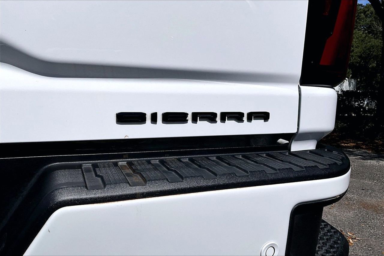 Used 2024 GMC Sierra 2500 Denali Ultimate image 21