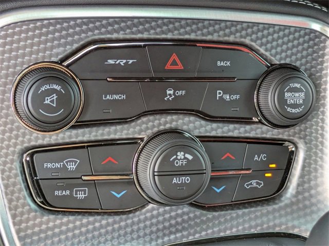 Used 2015 Dodge Challenger SRT Hellcat image 19