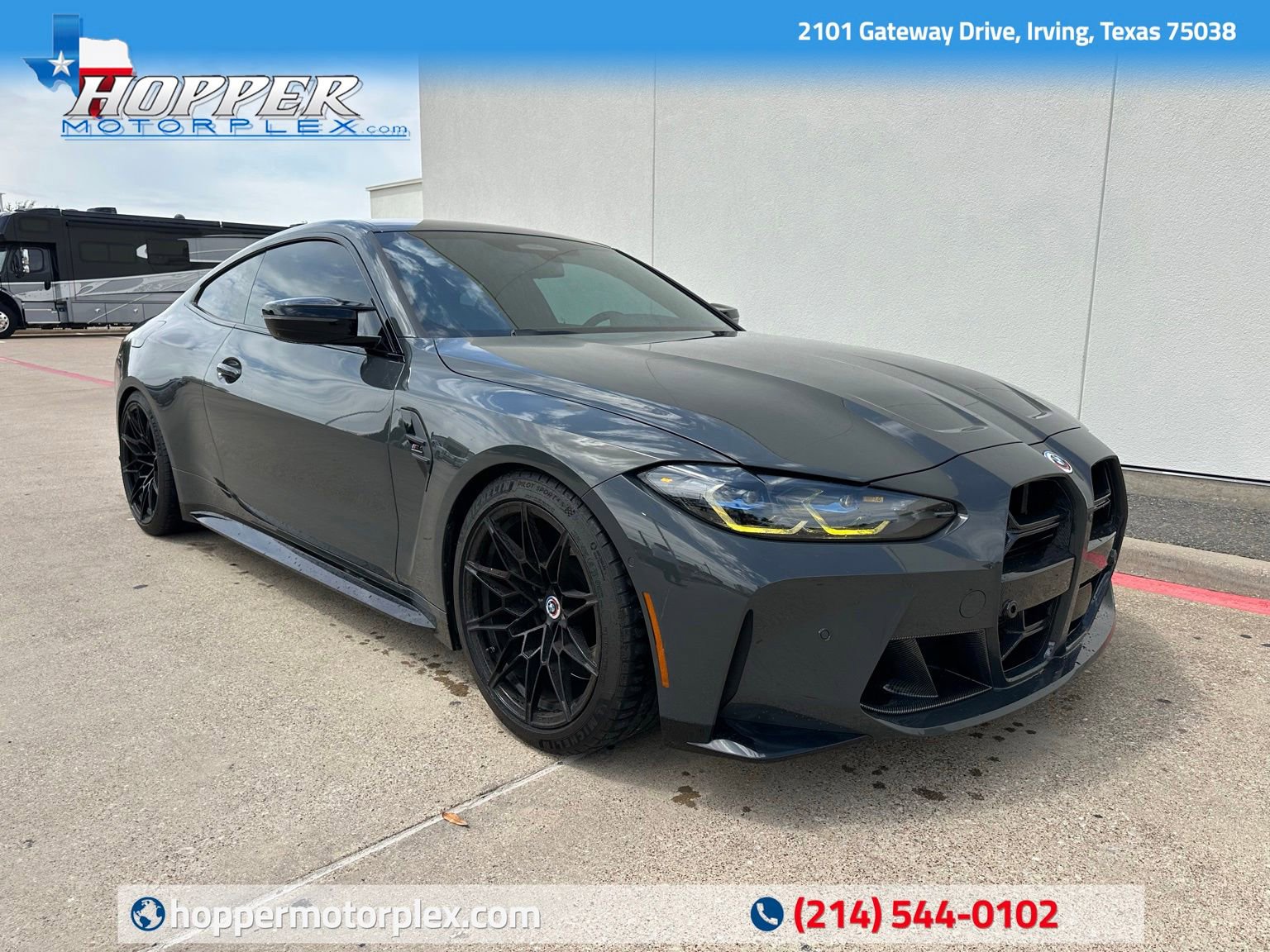 Used 2023 BMW M4 Competition RWD image 1