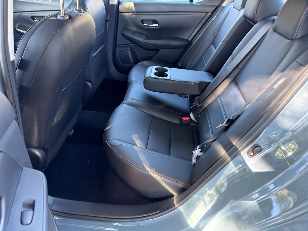 New 2025 Nissan Sentra SR w/ SR Premium Package image 31