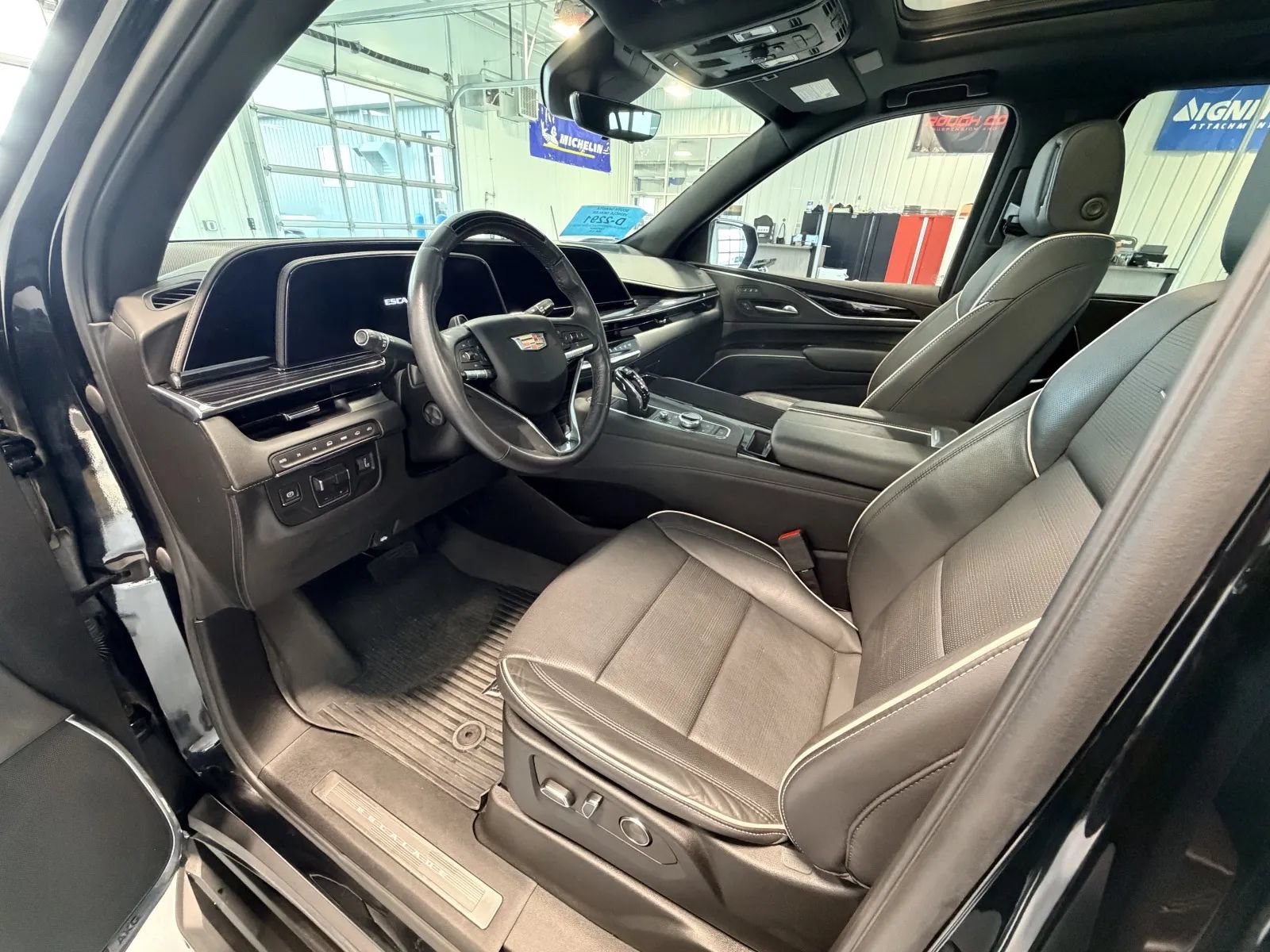 Used 2023 Cadillac Escalade Sport w/ Touring Package AWD/4WD image 10