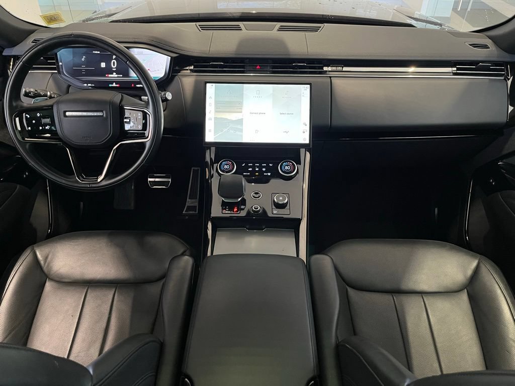 Used 2023 Land Rover Range Rover Sport SE Dynamic AWD/4WD image 3