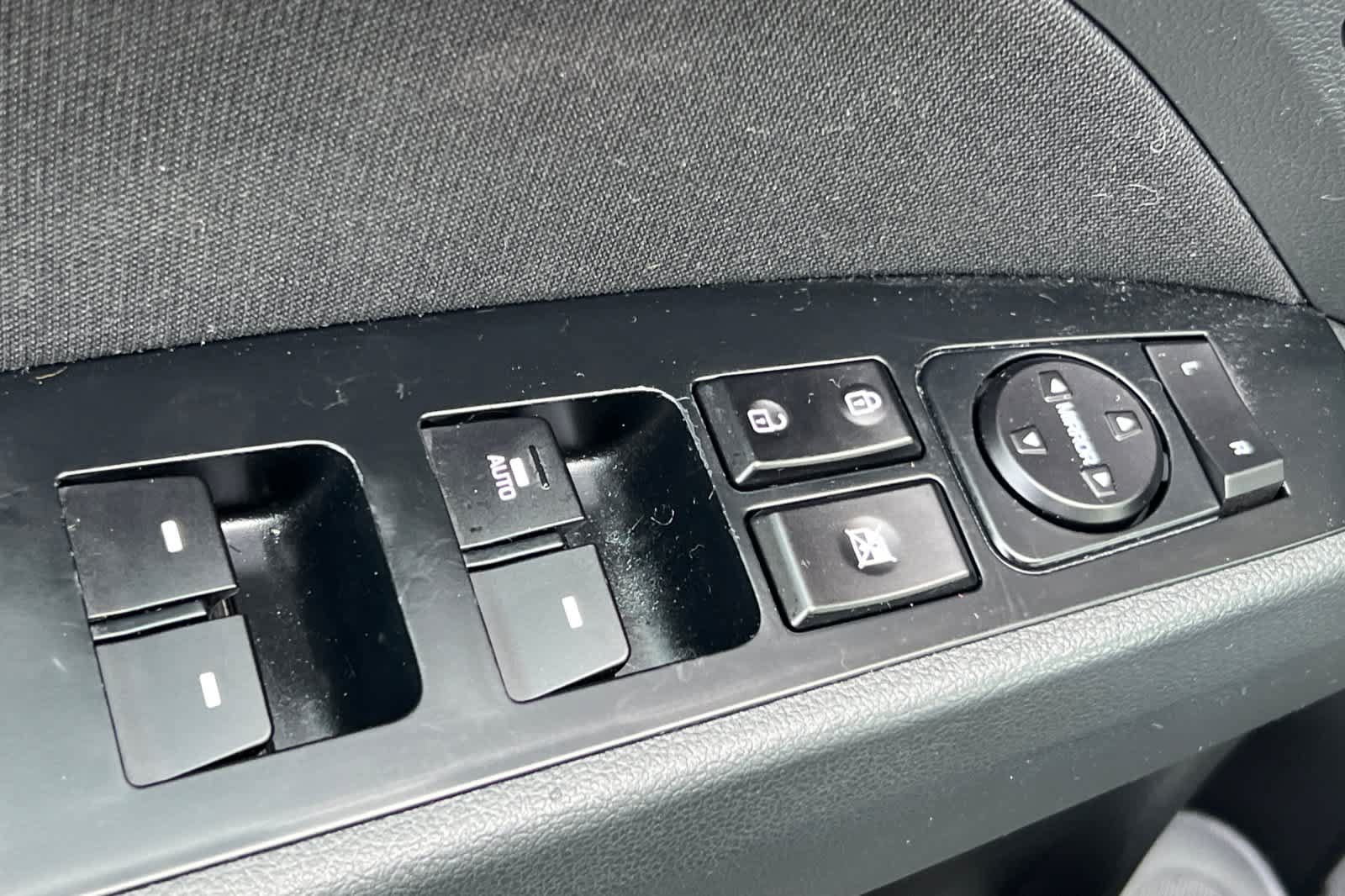 Used 2019 Hyundai Elantra Value Edition w/ Cargo Package FWD image 13