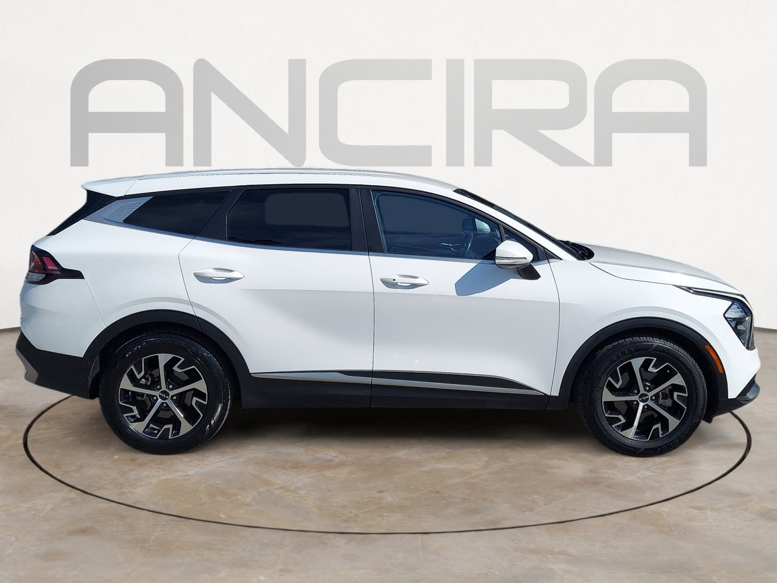 Used 2023 Kia Sportage EX FWD image 11