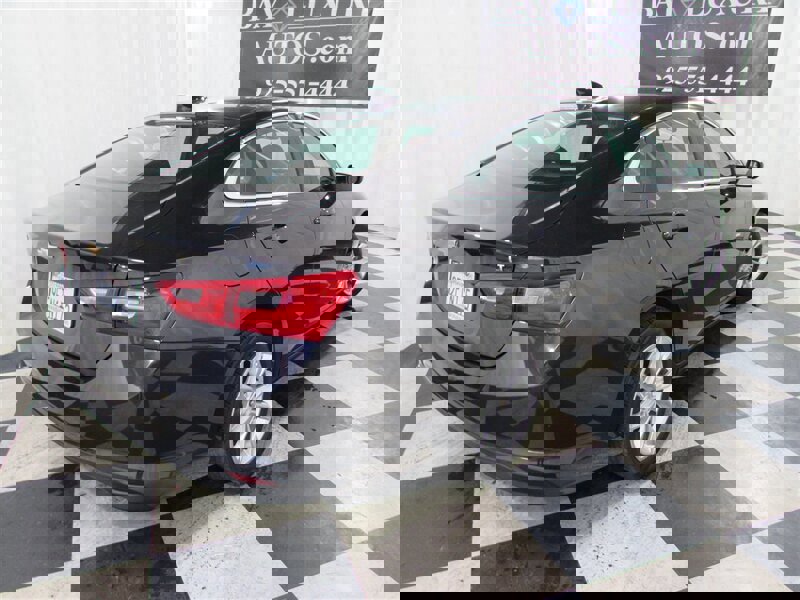 Used 2023 Chevrolet Malibu LT image 9