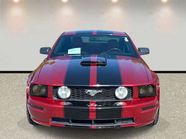 Used 2007 Ford Mustang GT Premium RWD image 2