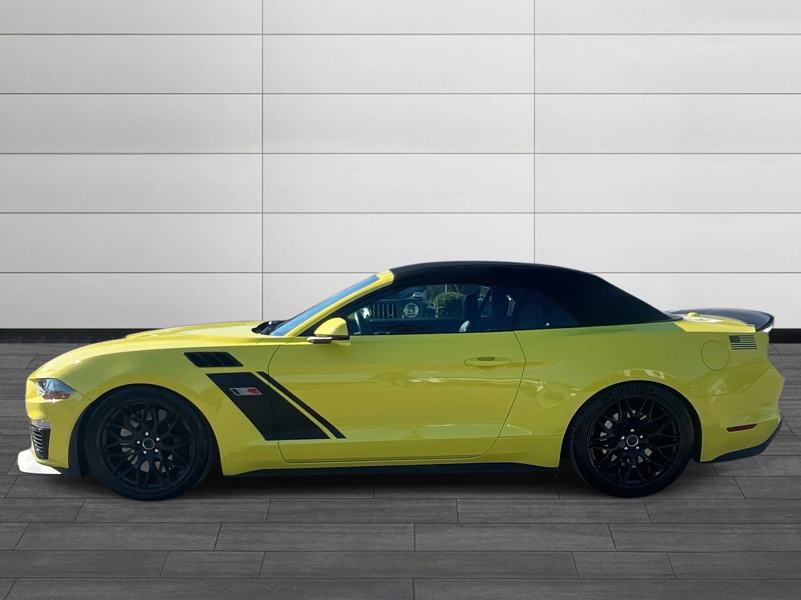 Used 2021 Ford Mustang GT Premium w/ GT Performance Package image 5