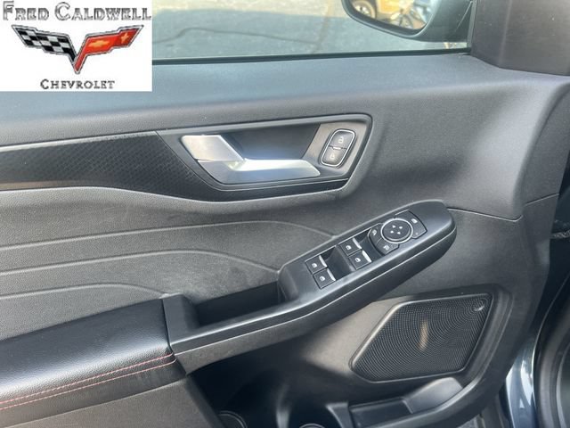 Used 2022 Ford Escape SEL w/ SEL Stealth AWD Package image 29