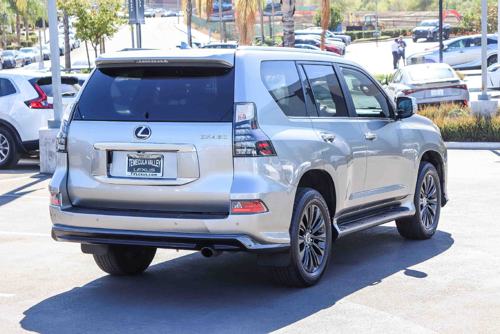 Certified 2023 Lexus GX 460 Premium w/ Accessory Package AWD/4WD image 7