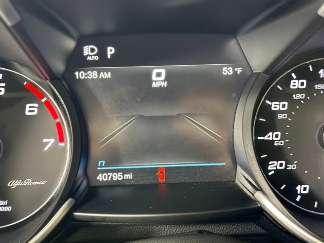 Used 2022 Alfa Romeo Giulia Ti image 18
