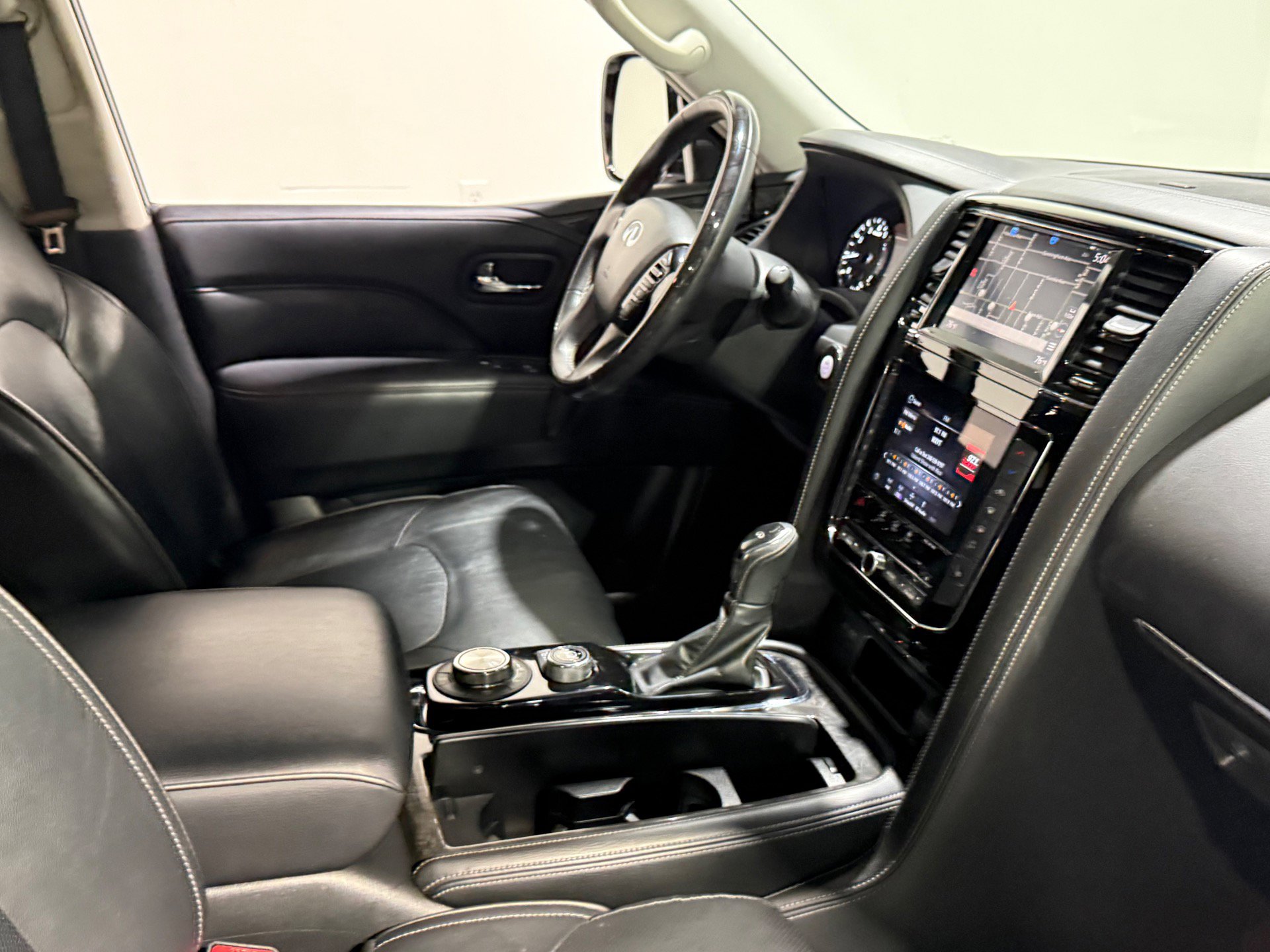 Used 2020 INFINITI QX80 Luxe w/ Proassist Package image 29