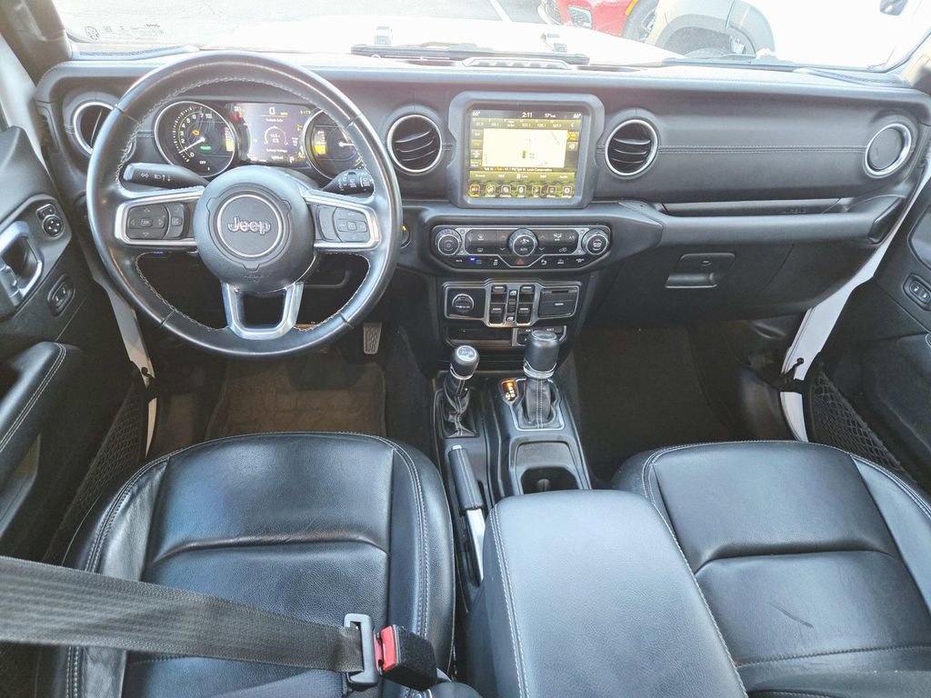 Used 2022 Jeep Wrangler Unlimited Sahara w/ Safety Group image 13