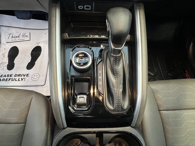 Used 2025 Chevrolet Colorado ZR2 w/ Technology Package image 30