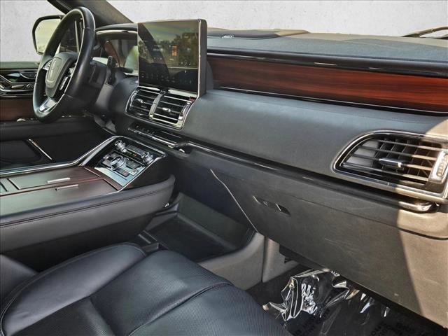 Certified 2023 Lincoln Navigator Reserve image 23