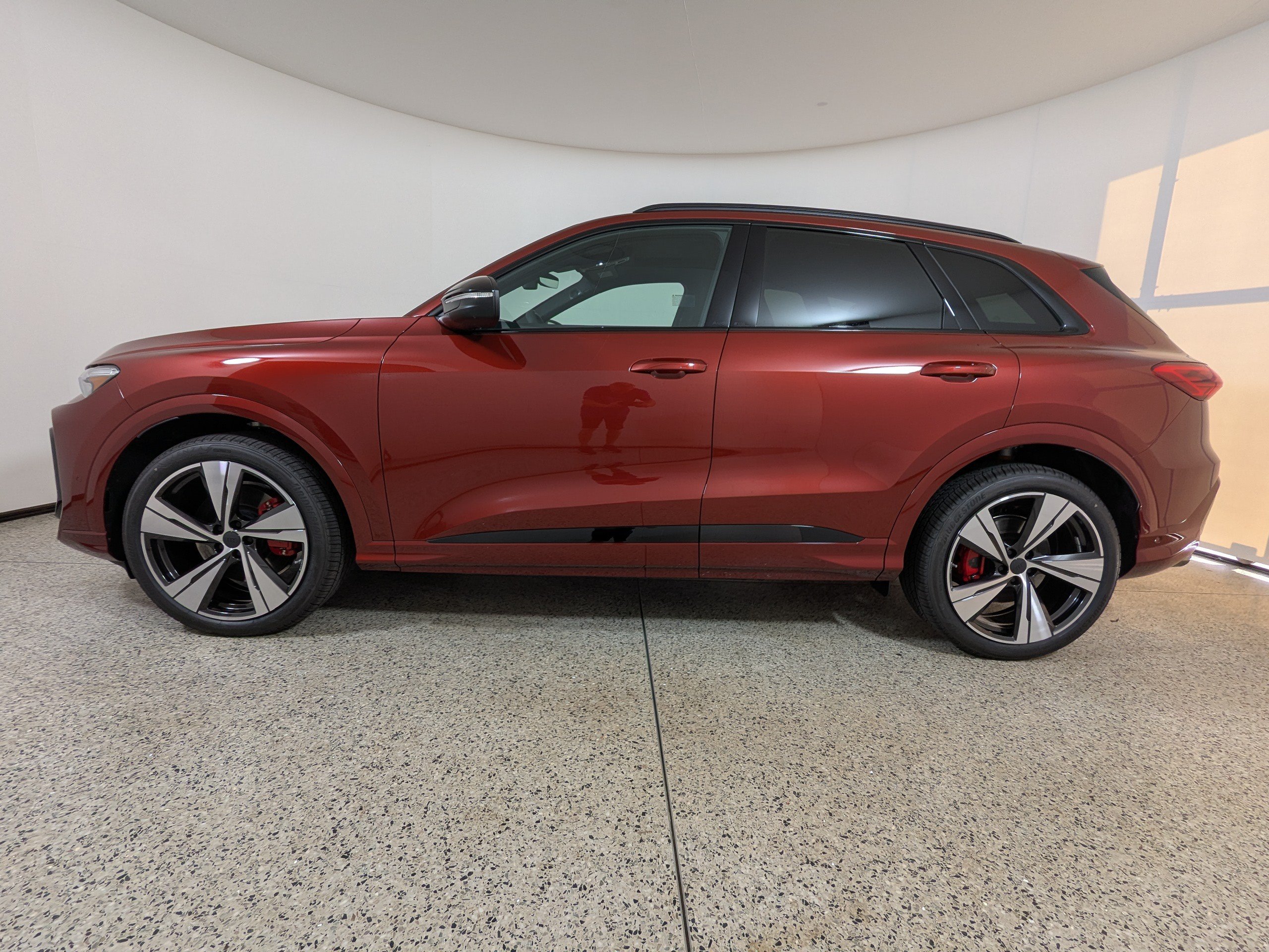 New 2026 Audi SQ5 Premium Plus AWD/4WD image 4