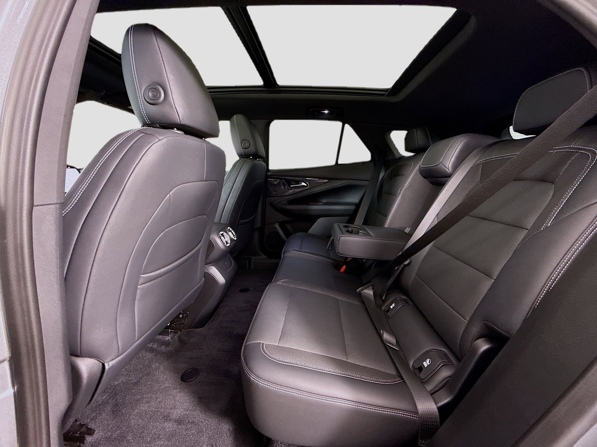 Used 2024 Chevrolet Blazer EV LT image 26