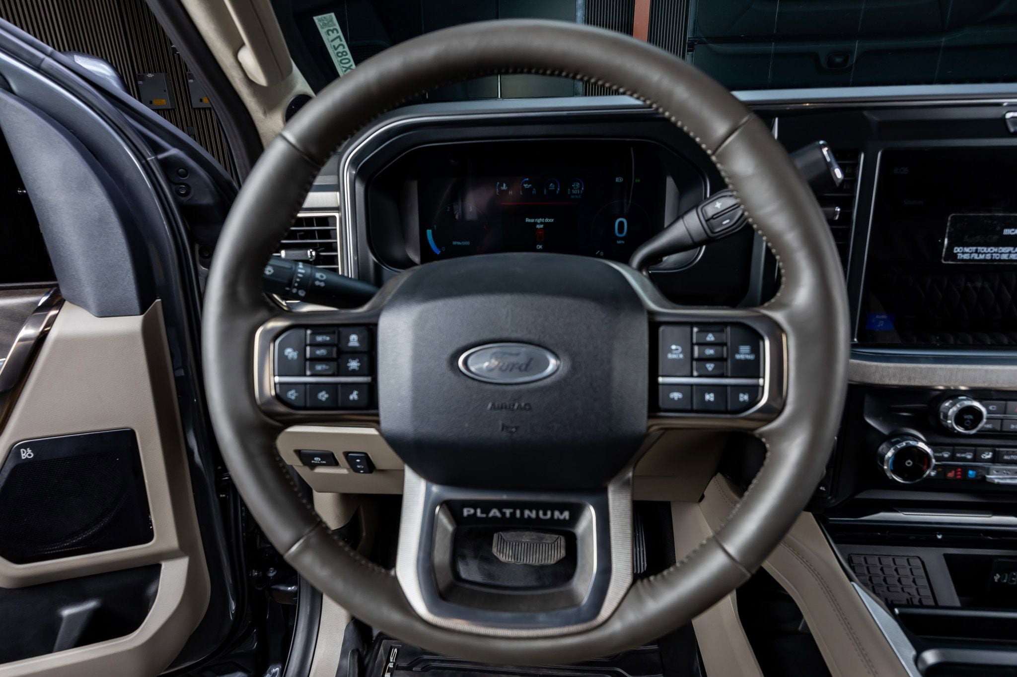 Used 2026 Ford F450 Platinum w/ Platinum Plus Package image 19
