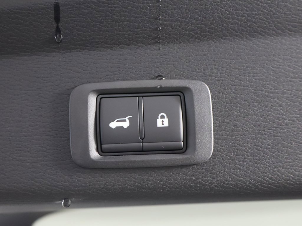 New 2025 Mitsubishi Outlander SE image 22