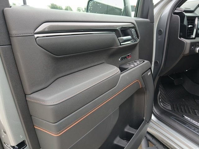 New 2026 GMC Sierra 1500 AT4 w/ AT4 Premium Package AWD/4WD image 17