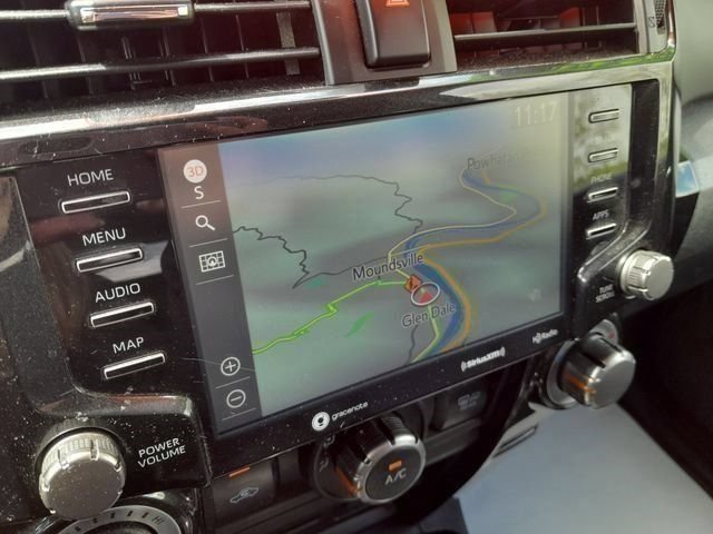 Used 2020 Toyota 4Runner TRD Off-Road Premium w/ Moonroof Package AWD/4WD image 23