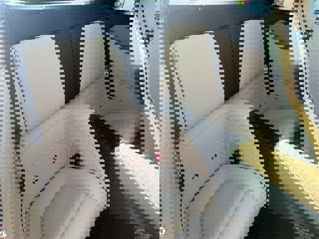 Used 2020 Ferrari Portofino image 22