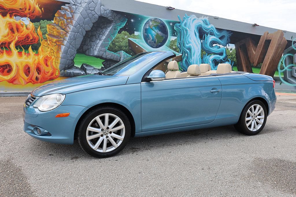 Used 2008 Volkswagen Eos 2.0T FWD image 16