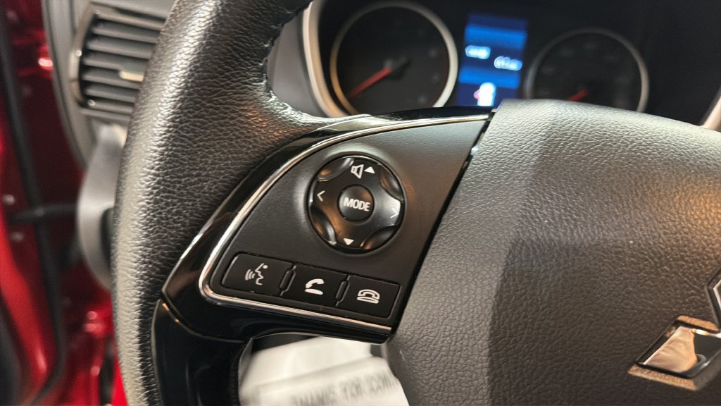 Used 2025 Mitsubishi Eclipse Cross SE AWD/4WD image 18