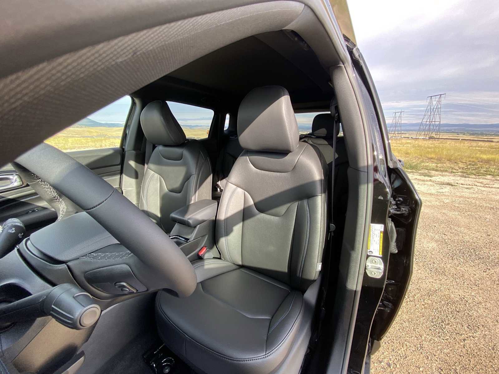 New 2025 Jeep Compass Limited w/ Sun & Sound Group image 15