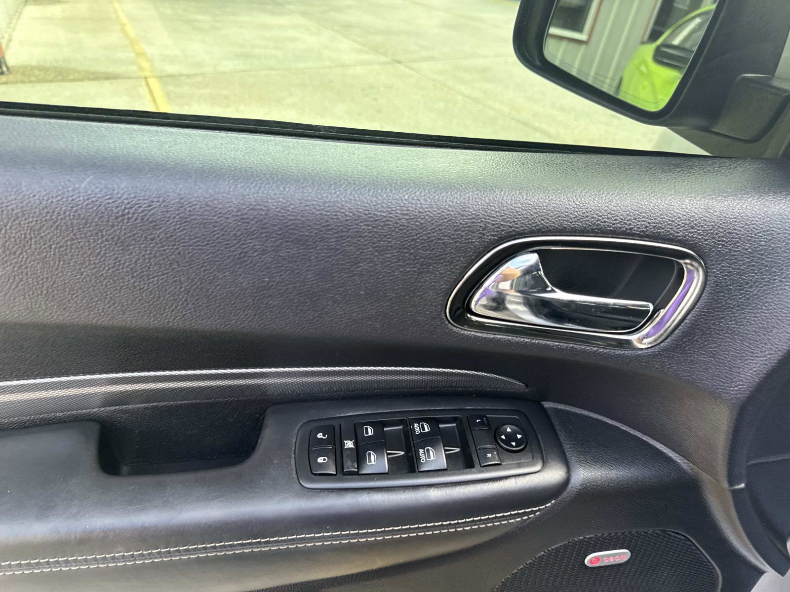 Certified 2018 Dodge Durango SRT image 19