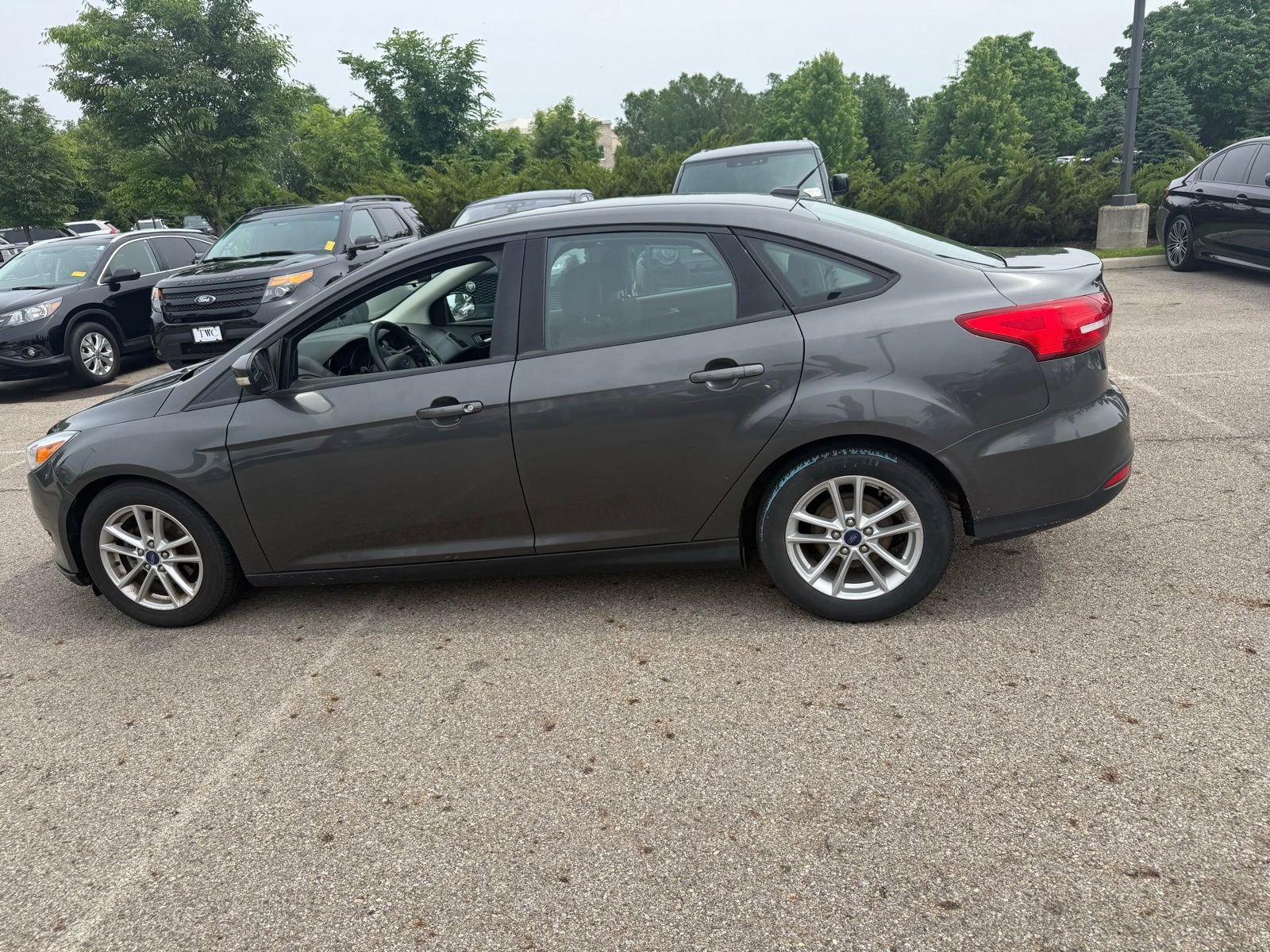 Used 2016 Ford Focus SE FWD image 8