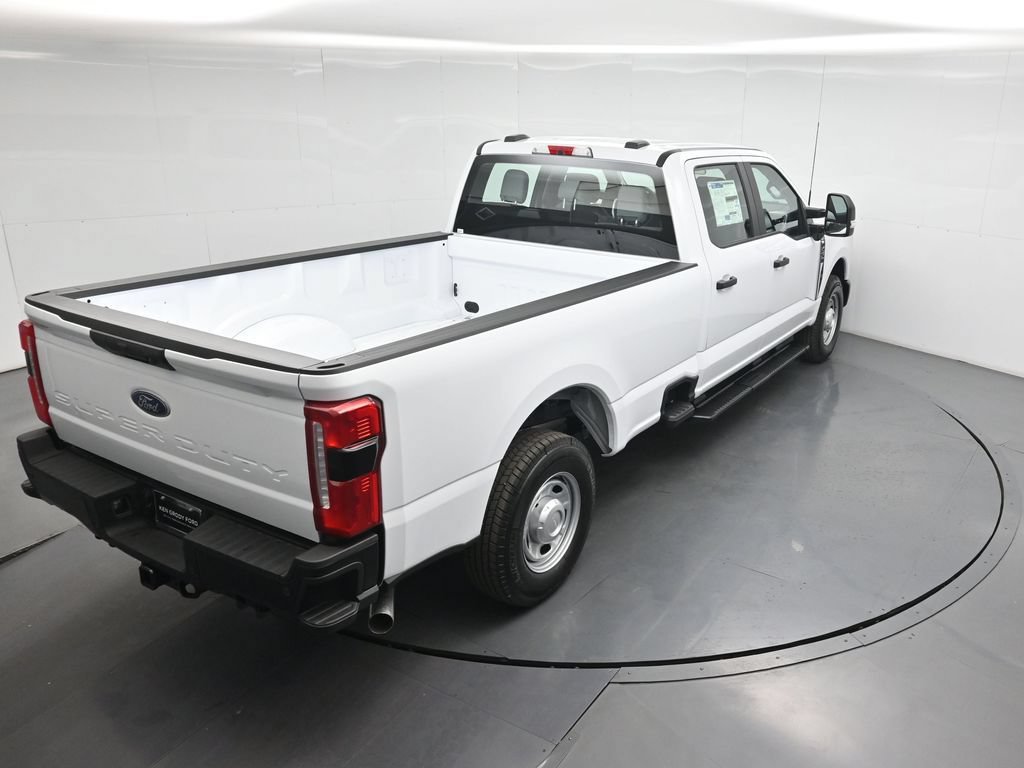 New 2026 Ford F250 XL w/ 360-Degree Camera Package RWD image 35