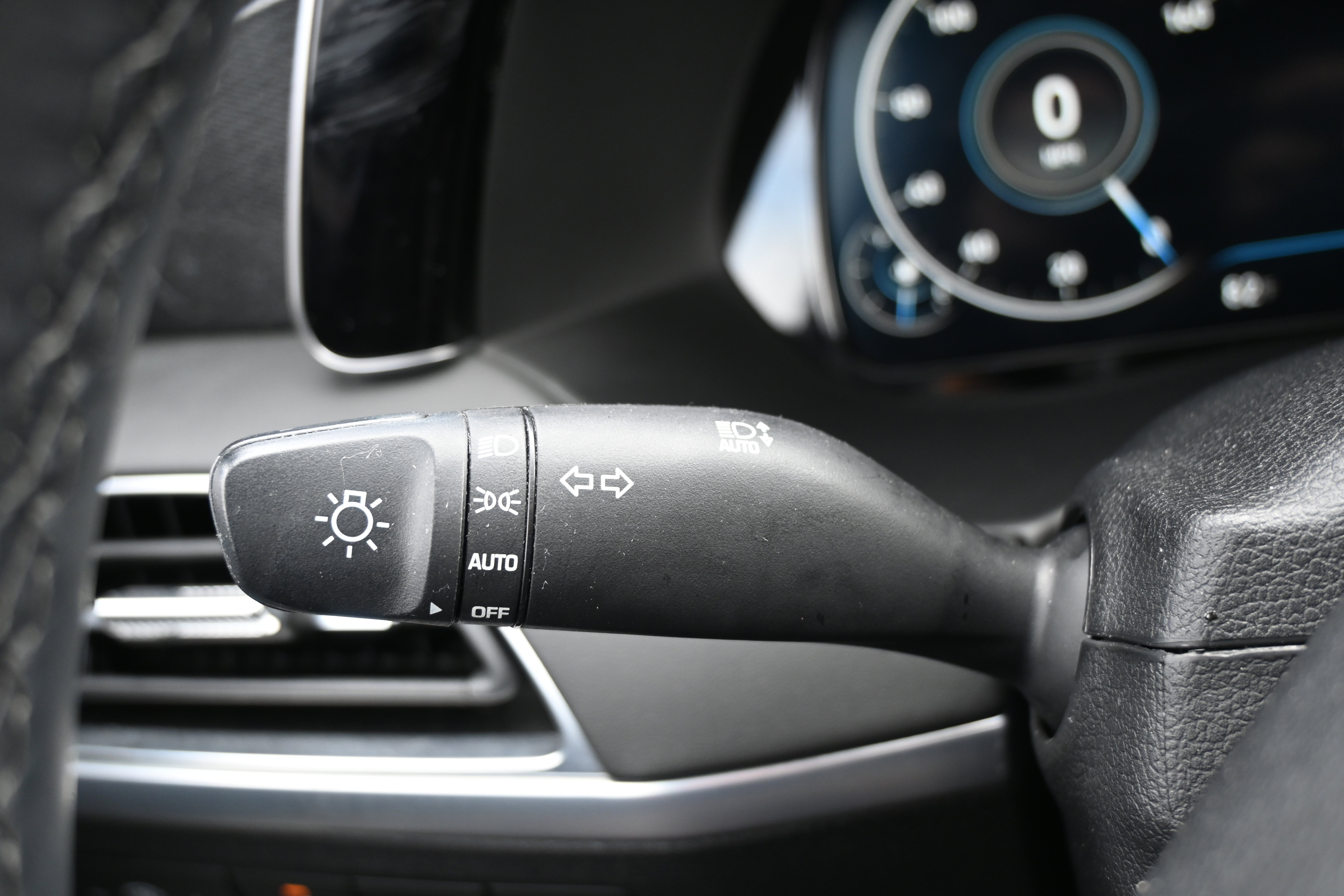 Used 2022 Hyundai Palisade Limited image 21