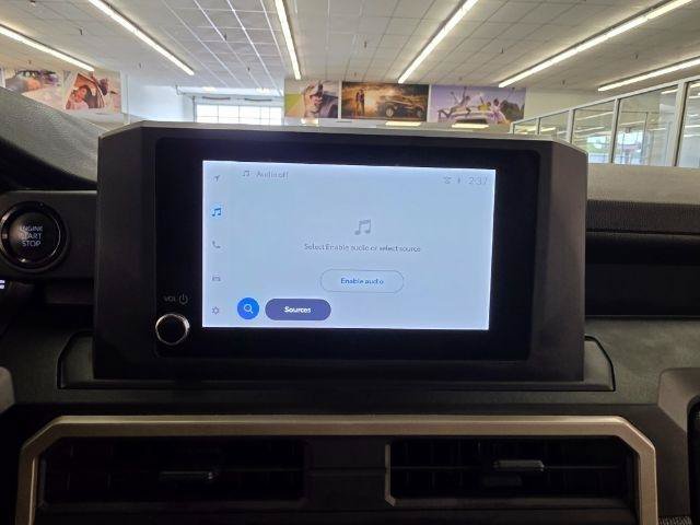 Used 2025 Toyota Tacoma SR RWD image 18