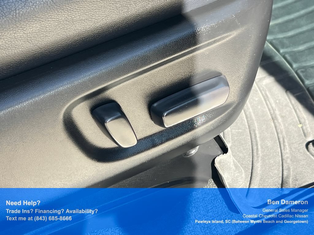 Used 2017 Toyota Sienna SE Premium FWD image 30