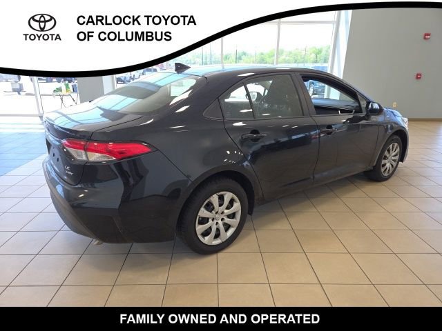 Used 2025 Toyota Corolla LE w/ Convenience Package FWD image 7