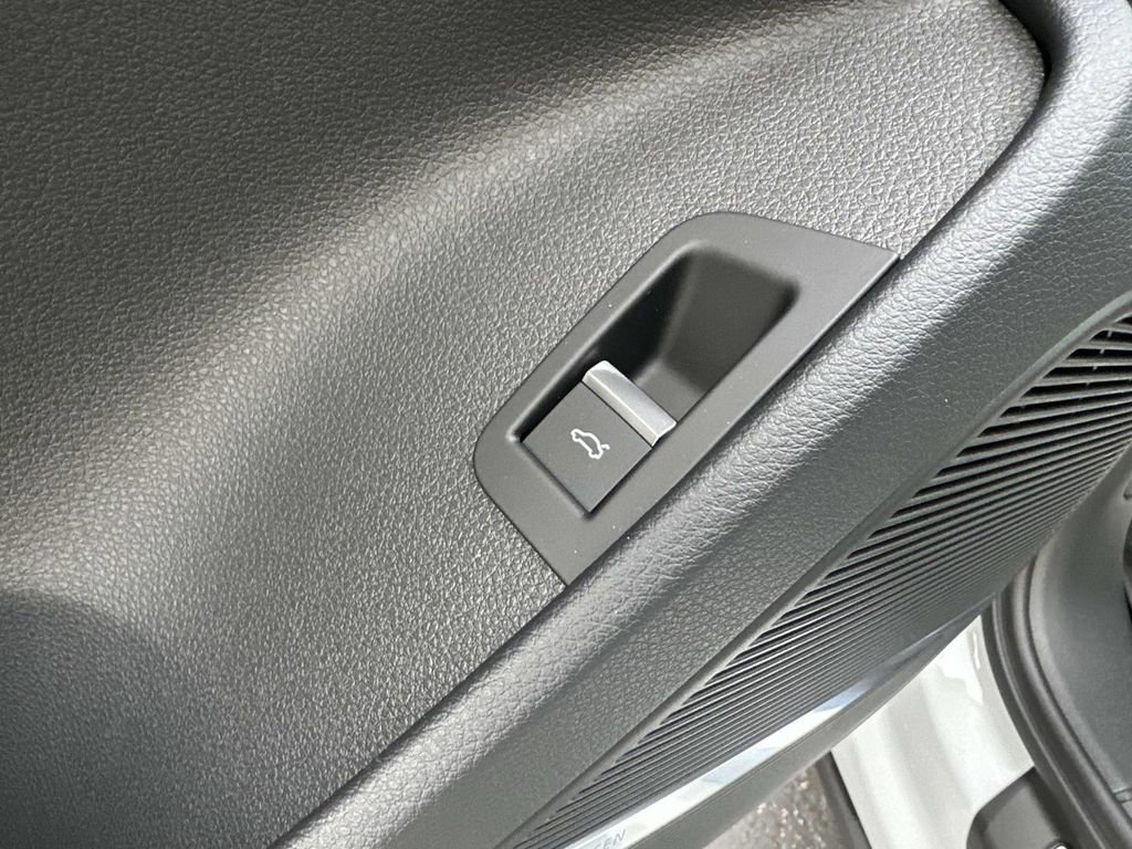 New 2026 Audi Q7 3.0T Premium Plus image 12