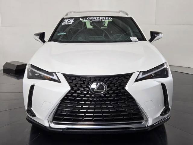 Certified 2024 Lexus UX 250h FWD image 8